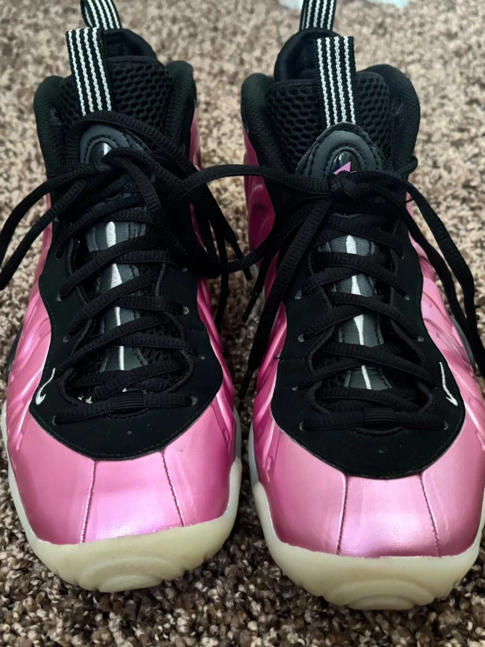 Nike little posite